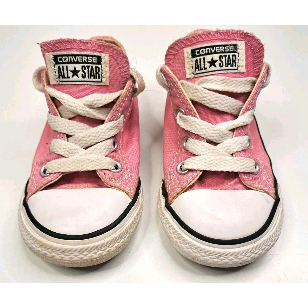 Converse Chuck Taylor Pink All Star Shoes Infant Size 7 Low Top Sneakers Classic